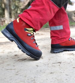 Haix Protector Forest 2.1 GTX red-yellow