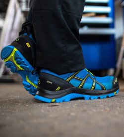Haix Black Eagle Safety 40.1 low/blue-citrus
